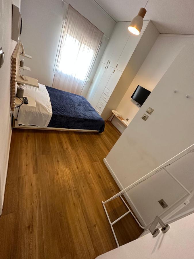 Vasilis Luxury Apartment Атина Екстериор снимка
